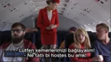Hostes fantezisi olanlar içeri.. Seksi hostesi uçakta beceriyor